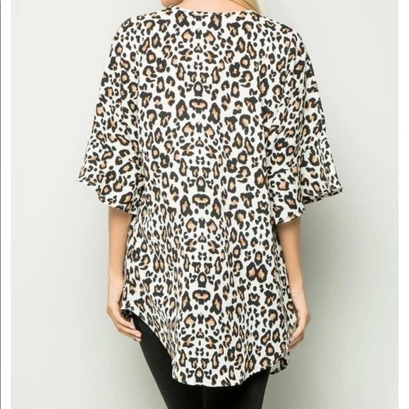 IVORY/BROWN LEOPARD PRINT KIMONO WITH RUFFLE SLEEVE - Picture 2 of 11